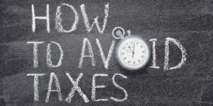 How do Americans avoid taxes when living abroad